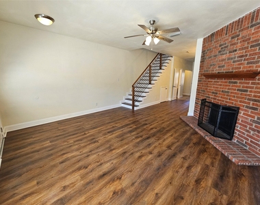 216 Samuel Boulevard - Photo Thumbnail 7