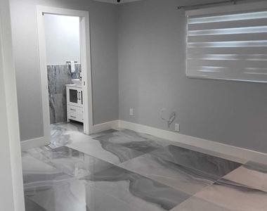 783 Ryanwood Drive - Photo Thumbnail 16