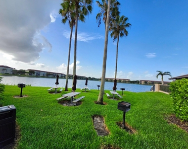 200 Sw 132nd Way - Photo Thumbnail 19