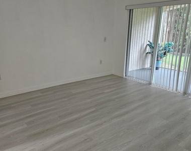 1825 Sandhill Crane Drive - Photo Thumbnail 5