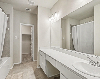 11013 Firebrush Lane - Photo Thumbnail 14