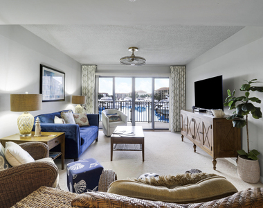 1601 Marina Isle Way - Photo Thumbnail 14