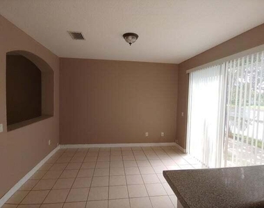 2214 Shoma Drive - Photo Thumbnail 11