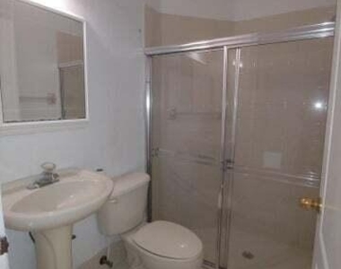 2214 Shoma Drive - Photo Thumbnail 2