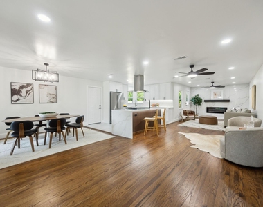 10228 San Juan Avenue - Photo Thumbnail 3