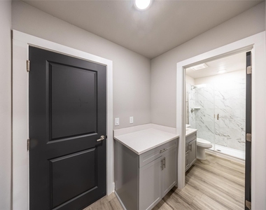 3353 Wynwood Drive - Photo Thumbnail 5