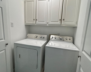 4200 Pompei Court - Photo Thumbnail 2