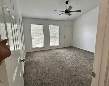 4200 Pompei Court - Photo Thumbnail 3