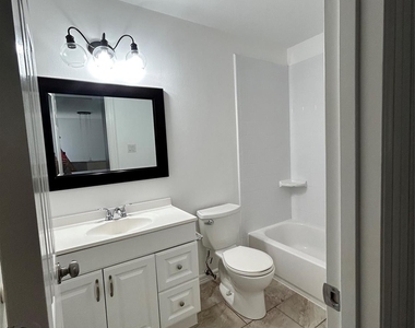 4200 Pompei Court - Photo Thumbnail 5
