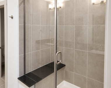 6429 Iron Horse Boulevard - Photo Thumbnail 14
