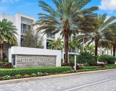 4053 Nw 17th Way - Photo Thumbnail 1
