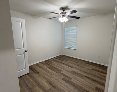861 Good Cheer Lane - Photo Thumbnail 31