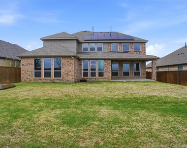2073 Cloverfern Way - Photo Thumbnail 36