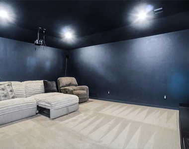 2073 Cloverfern Way - Photo Thumbnail 29