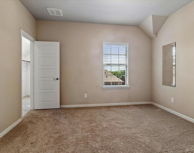6500 Palo Alto Street - Photo Thumbnail 20