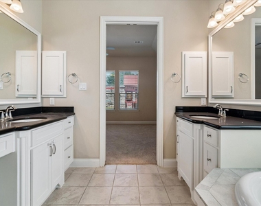 6500 Palo Alto Street - Photo Thumbnail 12