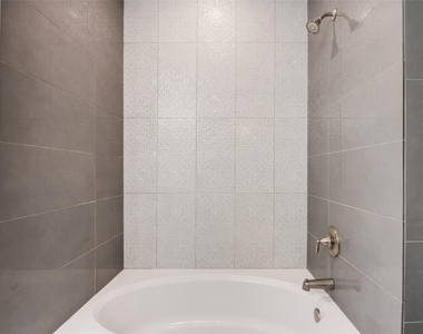 510 Norwood Place - Photo Thumbnail 17