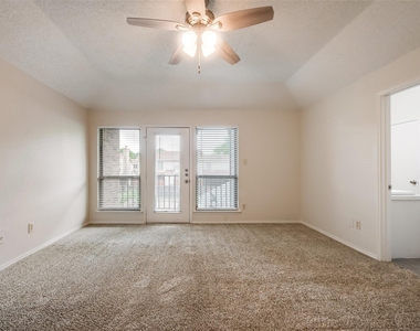 510 Norwood Place - Photo Thumbnail 15