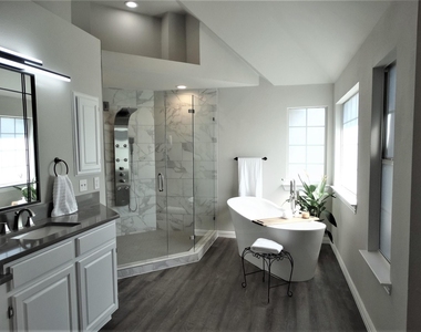 7904 Kettlewood Court - Photo Thumbnail 26