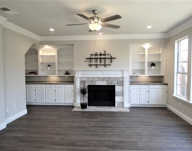 7904 Kettlewood Court - Photo Thumbnail 7