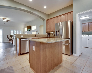 9600 Colbert Cove - Photo Thumbnail 8
