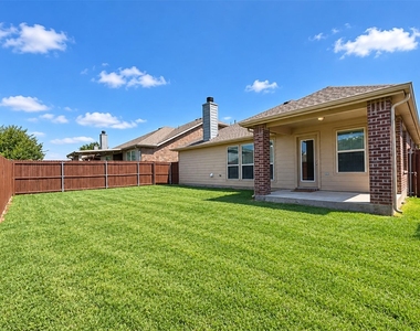 1213 Lambert Drive - Photo Thumbnail 15