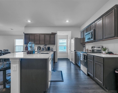 1208 Community Way - Photo Thumbnail 1