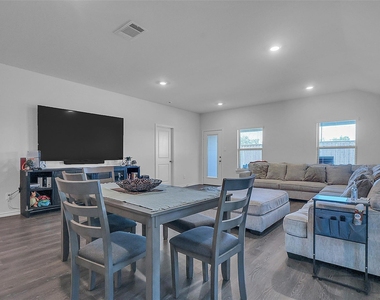 1208 Community Way - Photo Thumbnail 6