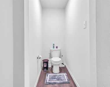 1208 Community Way - Photo Thumbnail 9