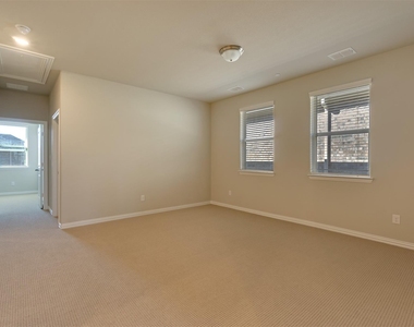 7616 Redondo Drive - Photo Thumbnail 18