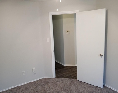 12207 China Lake Drive - Photo Thumbnail 7