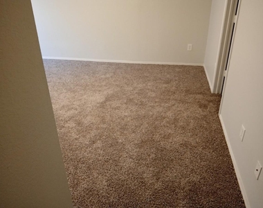 12207 China Lake Drive - Photo Thumbnail 6