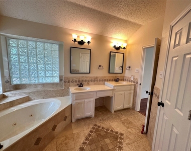 7109 Stoddard Lane - Photo Thumbnail 20