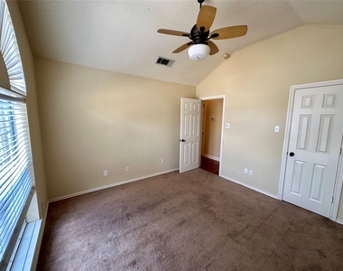 7109 Stoddard Lane - Photo Thumbnail 30