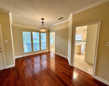 7109 Stoddard Lane - Photo Thumbnail 9