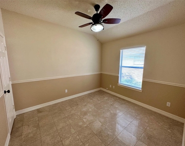 7109 Stoddard Lane - Photo Thumbnail 23