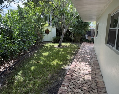 228 Lake Terrace - Photo Thumbnail 21
