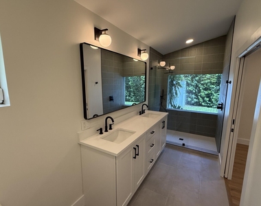 228 Lake Terrace - Photo Thumbnail 9
