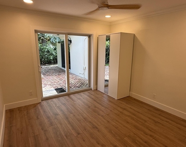 228 Lake Terrace - Photo Thumbnail 11