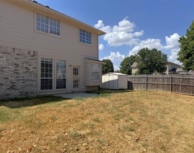 3204 Windridge Lane - Photo Thumbnail 31