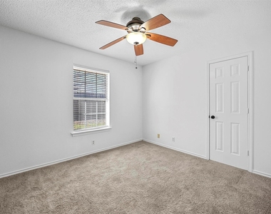2114 Lattimore Street - Photo Thumbnail 13