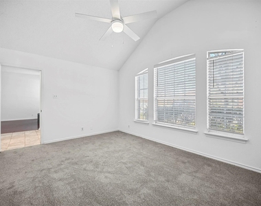2114 Lattimore Street - Photo Thumbnail 8