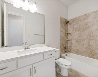 16616 Highland Drive - Photo Thumbnail 25