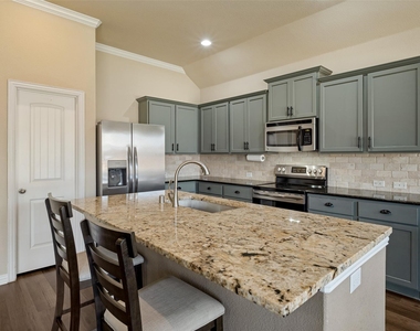 12201 Candle Island Drive - Photo Thumbnail 7