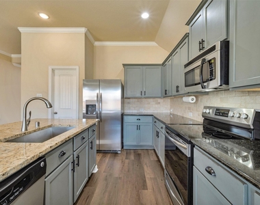 12201 Candle Island Drive - Photo Thumbnail 8
