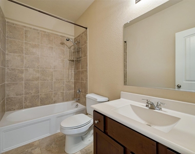 12201 Candle Island Drive - Photo Thumbnail 17