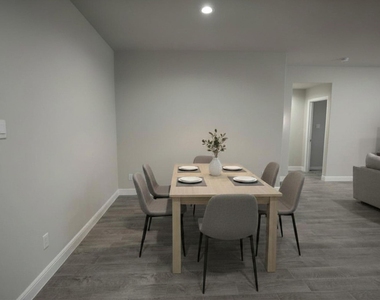 725 Golden Gate Park Road - Photo Thumbnail 15