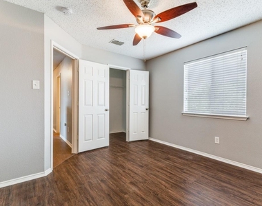 9361 Sundial Drive - Photo Thumbnail 5