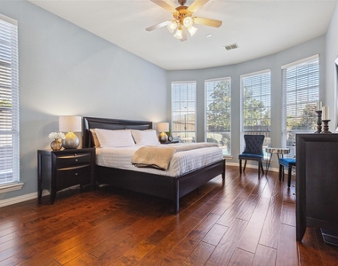 9740 Plains Circle - Photo Thumbnail 18