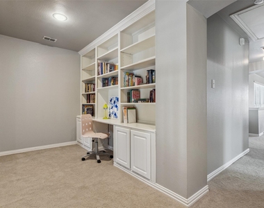 9740 Plains Circle - Photo Thumbnail 26